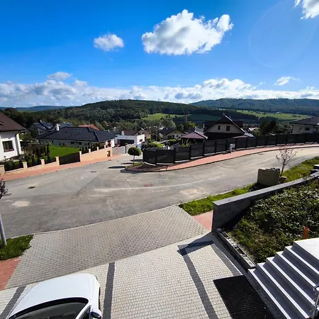 Apartamento Prémiový S Vlastným Vchodom A Parkovaním V Garáži *