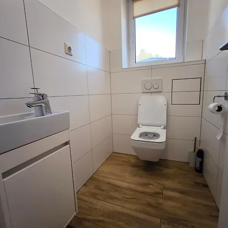 Premiovy Pod Lesom S Parkovanim V Garazi A Moznostou Nabijania Ev Apartmán Svidnik
