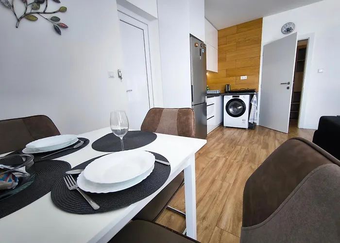 Premiovy S Vlastnym Vchodom A Parkovanim V Garazi Svidnik